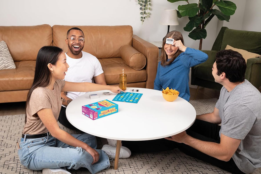 Asmodee - T'AS Quoi en TÊTE ? - Exploding Kittens - Jeux de société - Jeu de Lettres et Mots - Ambiance coopérative ou compétitive - 10 Ans et + - 3 Joueurs et + - 15 Min - Version Française