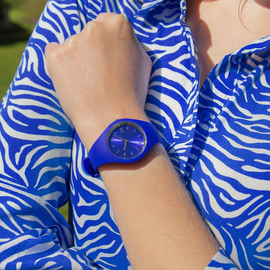 Ice-Watch - ICE blue Artist blue - Montre bleue pour femme avec bracelet en silicone