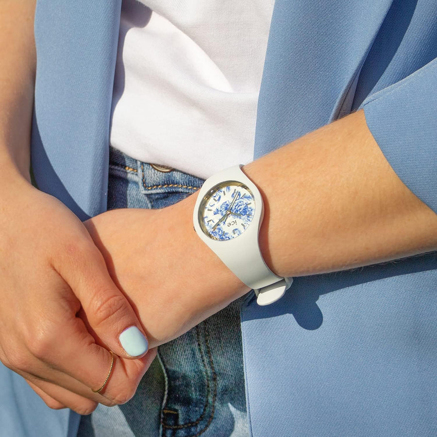 Ice-Watch - ICE blue White porcelain - Montre blanche pour femme avec bracelet en silicone
