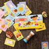 Nathan Petit Le Coffret de Mes 1 an - Jouet Bébé 1 an - Cadeau 12 Mois Coffret d'Éveil Sensoriel 4 en 1 - Livre de Bain - Bâton de Pluie, Cartes Imagier - Hochets en bois - Cadeau Garçon, Fille