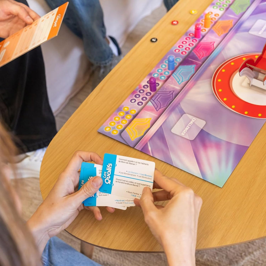 Dujardin - Tout Le Monde Veut Prendre Sa Place - Jeu de Société Télévisé Jeu de Plateau Inspiré de l’Émission TV - France.TV - 3 manches - Détrônez le Champion - 30 min - 3 à 7 joueurs - Dès 7 ans
