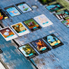 Asmodee - Timeline Jeux & Loisirs - Jeu de Société Culturel pour Enfants dès 8 Ans - Jeu de Cartes Familial - Devinez Les Dates des Evènements - 2 à 6 Joueurs